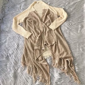 LOVE BY DESIGN Fringe Blanket Cardigan Wrap